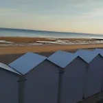 Avec Acces A La *